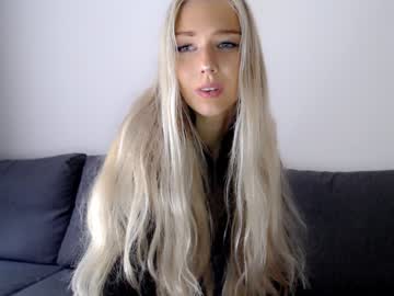 cosplay cam girl pervyblonde image #2741523