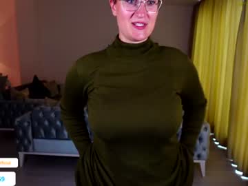 cosplay cam girl curvyjules69 image #4388149