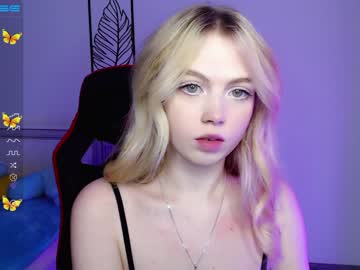 cosplay cam girl small_blondee image #3760607