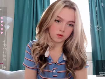 cosplay cam girl small_blondee image #5260489