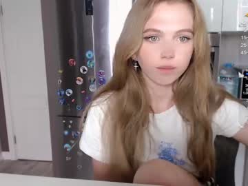 cosplay cam girl small_blondee image #2268059