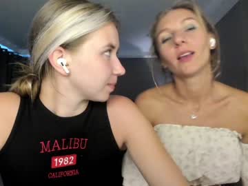 cosplay cam couple mrs_kiss_vhs image #4079643