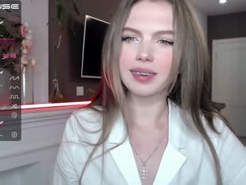 cosplay cam girl small_blondee image #2777736