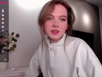 cosplay cam girl small_blondee image #1781505