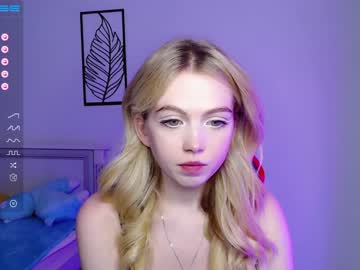 cosplay cam girl small_blondee image #3760981