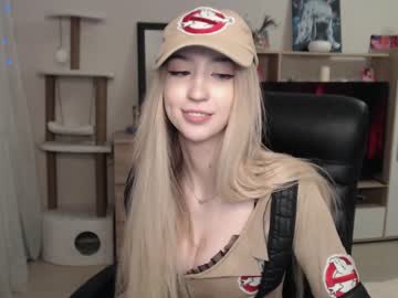 cosplay cam girl gudeeetama image #377191