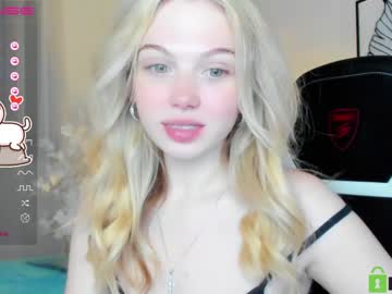 cosplay cam girl small_blondee image #3685494