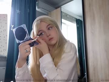 cosplay cam girl small_blondee image #6691044