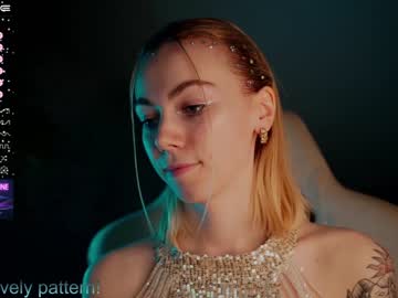 emelywood_ cosplay cam