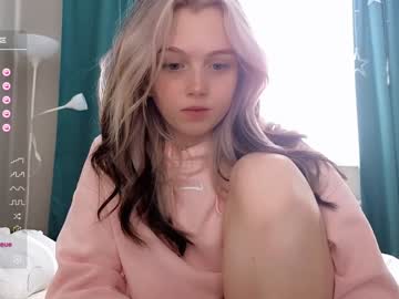 cosplay cam girl small_blondee image #5447566