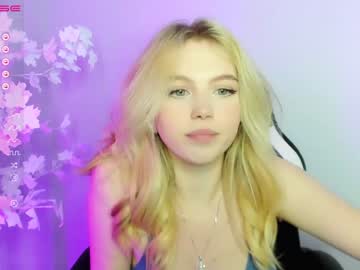 cosplay cam girl small_blondee image #3746686