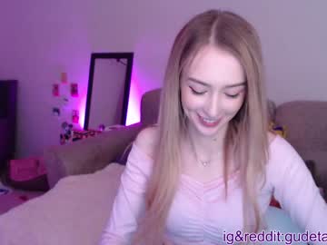 cosplay cam girl gudeeetama image #227012