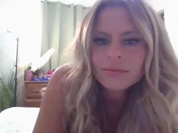 cosplay cam girl emiliakattt image #6978306