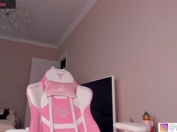 cosplay cam girl bzzzme image #6716757