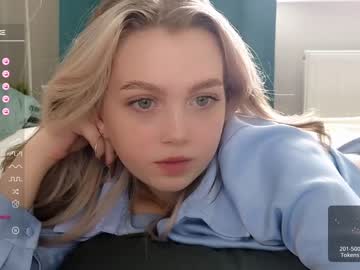 cosplay cam girl small_blondee image #5325482
