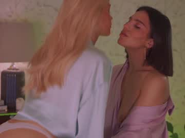 cosplay cam girl _2strangers image #2214731