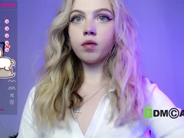 cosplay cam girl small_blondee image #3608499