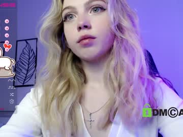 cosplay cam girl small_blondee image #3608320