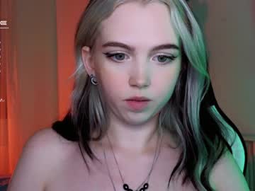 cosplay cam girl small_blondee image #4788042