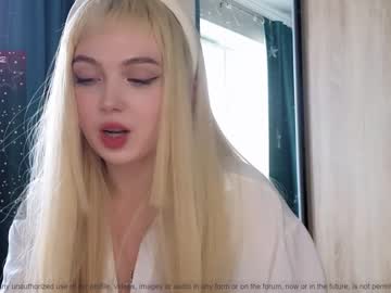 cosplay cam girl small_blondee image #6691903