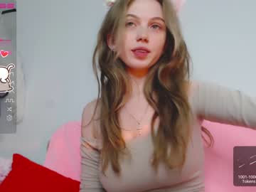 cosplay cam girl small_blondee image #3136717