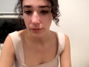 prettiestpeach cosplay cam