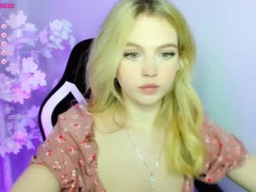 cosplay cam girl small_blondee image #3746122