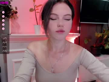 cosplay cam girl small_blondee image #2631614