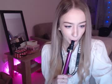 cosplay cam girl gudeeetama image #255417