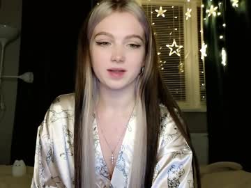 cosplay cam girl small_blondee image #5681954