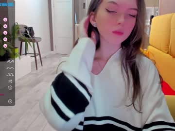 cosplay cam girl small_blondee image #2671402