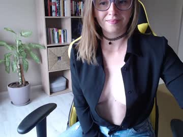 cosplay cam girl juicy_peach88 image #2225111
