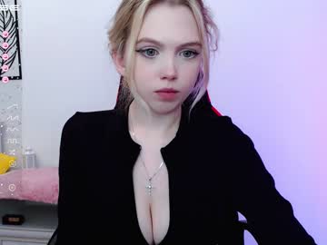 cosplay cam girl small_blondee image #3825029