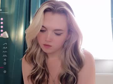 cosplay cam girl small_blondee image #5304631
