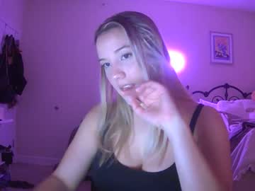 cosplay cam girl varsitybaby000 image #1605728