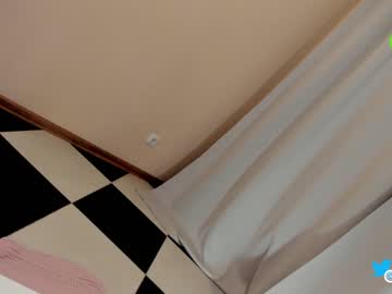 cosplay cam girl hollyextra image #5572388