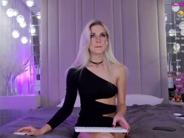 cosplay cam girl krissone image #2773071
