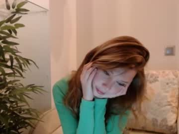 webcam girl bitter_moon capture image #1791559