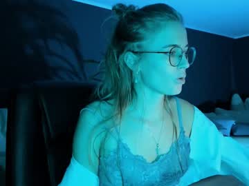 cosplay cam girl linellali image #2891969