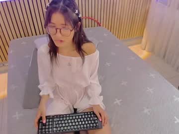 cosplay cam girl little_effy18 image #6090640