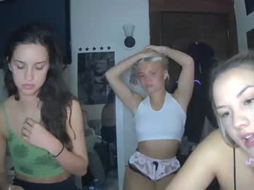 cosplay cam girl varsitybaby000 image #1453045