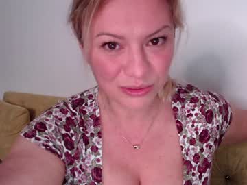 webcam girl kiradivine capture image #2746793
