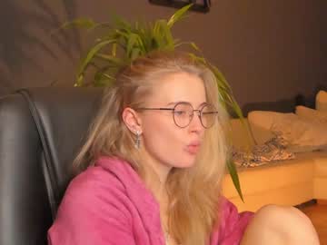 cosplay cam girl linellali image #2842538