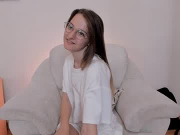 alainacrosby cosplay cam