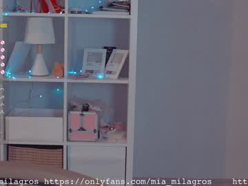 webcam girl mia_milagros capture image #1822402