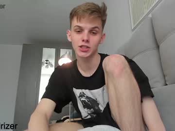 cosplay cam man horny_jerk_roy_prick2001 image #1627412