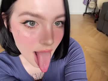 cosplay cam tranny evelynforever image #4393983