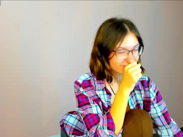 emma__ellis cosplay cam