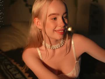 cosplay cam girl mother__of__dragons image #5636544