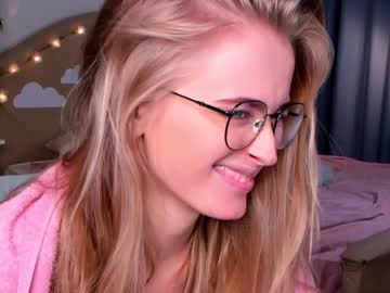 cosplay cam girl linellali image #2693486